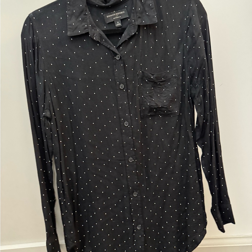 Banana Republic Black Polka Dot Women’s Shirt